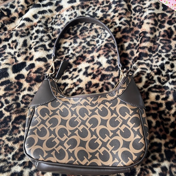 Brown Guess Shoulder Bag - Picture 2 of 8